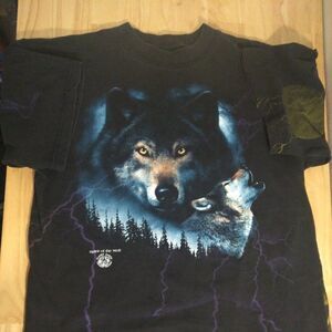 Vintage Spirit Of The Wolf AOP Lightning T-Shirt